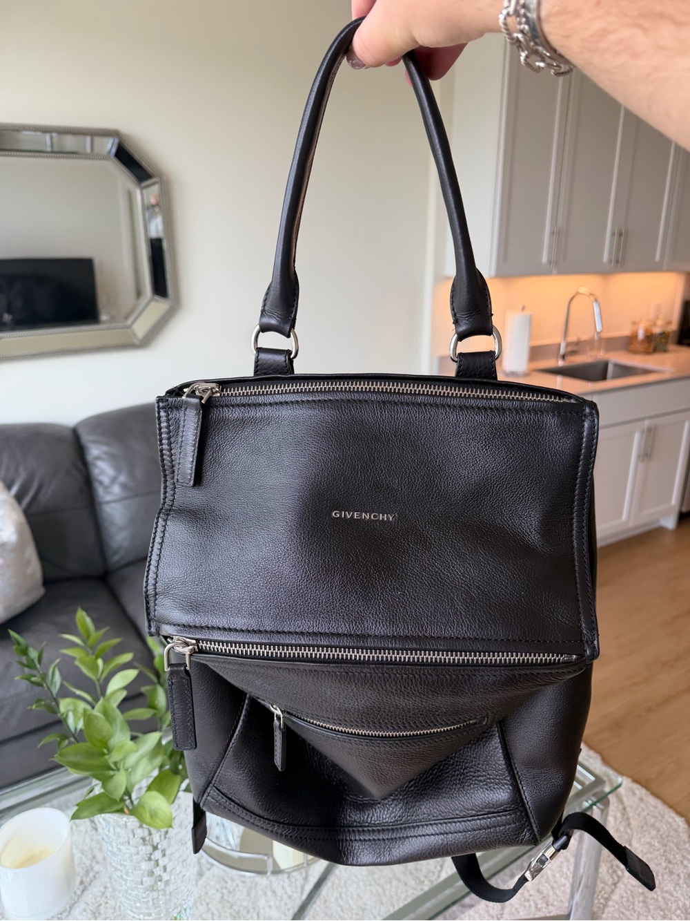 Givenchy Pandora Backpack - Picture 1 of 11